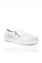 Elegante Kristall-Slipper in Weiß 9