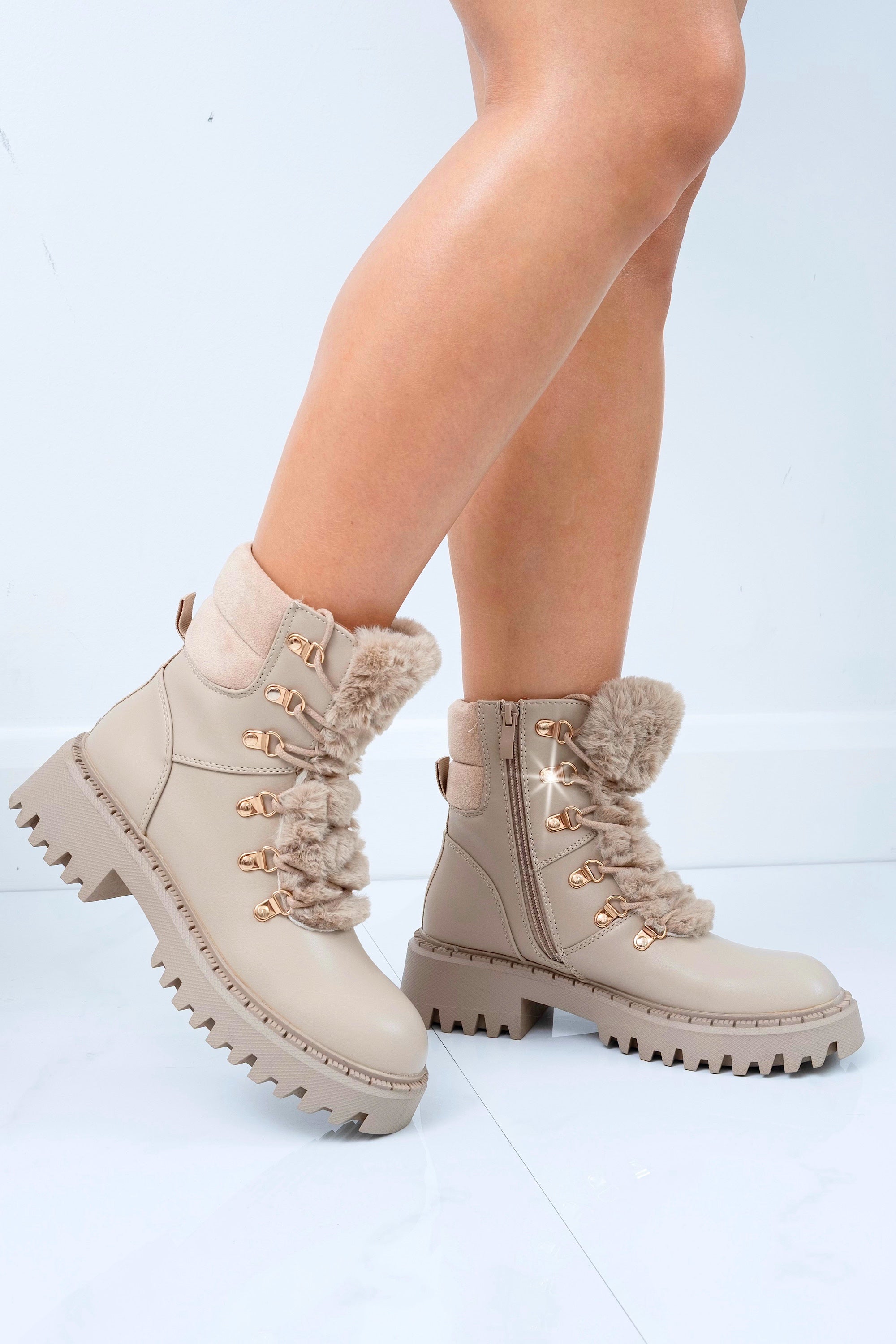 Faux-Fell Ankle Boots in Mocha für Damen 4