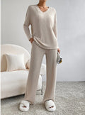 Gemütliches, weiches Strick Lounge Set für Frauen in verschiedenen Farben.