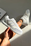 Sneaker Weiß mit Glitzerstreifen