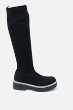 Glitzernde wadenhohe Stiefel in Schwarz, ideal für Herbst und Winter. 2