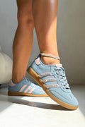 Sneaker Blau mit Glitzerstreifen