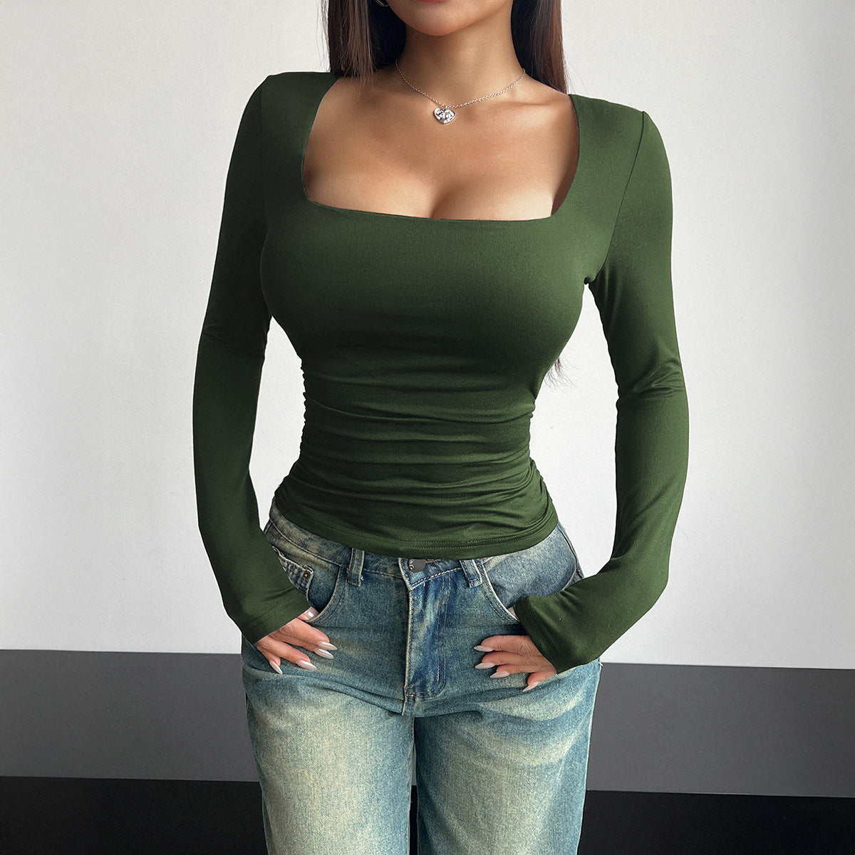 Elegantes, körperbetonendes Top mit Quadrat-Ausschnitt für Frauen. 9