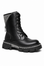 Kristall Glamour Krieger Biker Stiefel in Schwarz mit funkelnden Verzierungen. 5