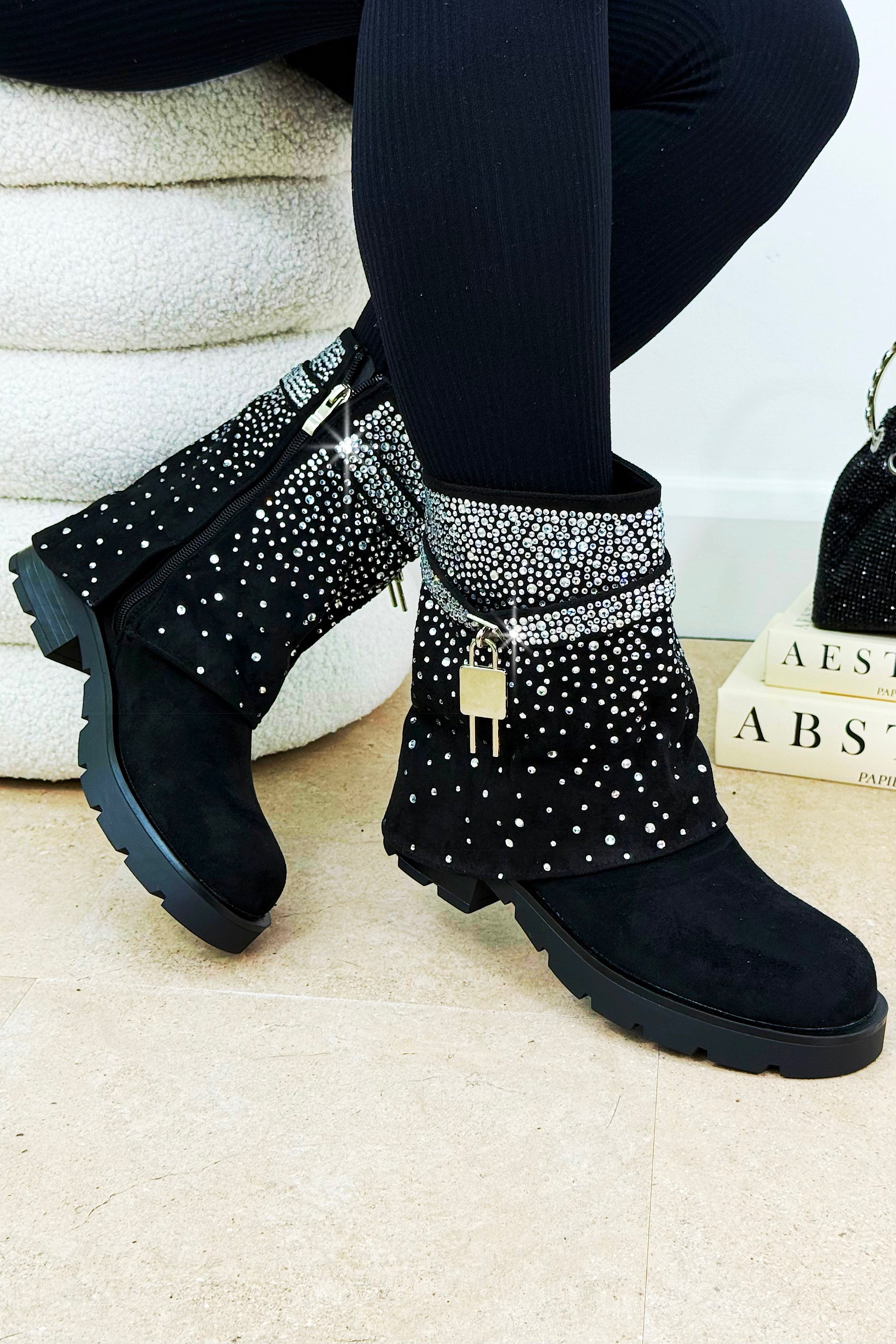 Kristall Starlight Stride Stiefel in Schwarz mit Glamour 3