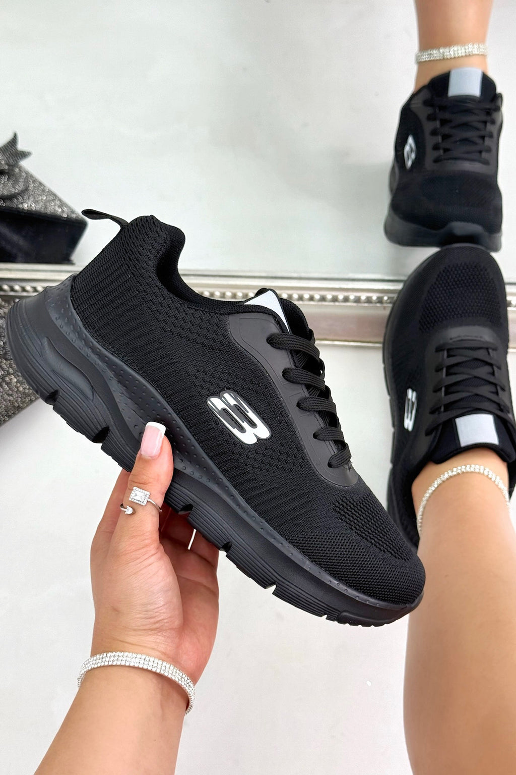 Schnürschuhe Schwarz für den Alltag 2