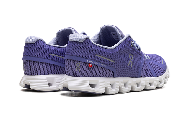 On Running Cloud 5 Waterproof elegante Sneaker in Blau 3