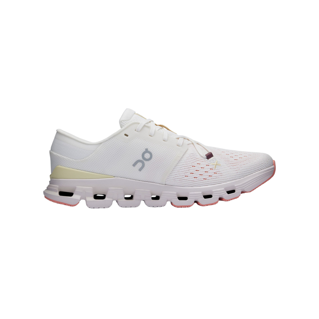On Running Cloud X 4 in Ivory Sand für Damen