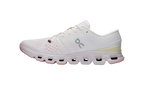 On Running Cloud X 4 in Ivory Sand für Damen 2