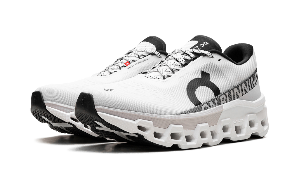 On Running Cloudmonster 2 in Frost Rock Farbe, robuste Laufschuhe für Herren. 2