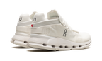 On Running Cloudnova Nachhaltige-Weiße Sneaker für den täglichen Gebrauch. 3