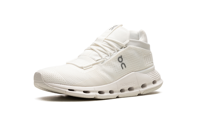 On Running Cloudnova Nachhaltige-Weiße Sneaker für den täglichen Gebrauch. 4