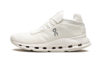 On Running Cloudnova Nachhaltige-Weiße Sneaker für den täglichen Gebrauch. 7