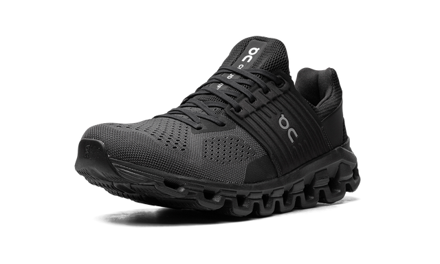 On Running Cloudswift in Schwarz für sportliche Aktivitäten. 4