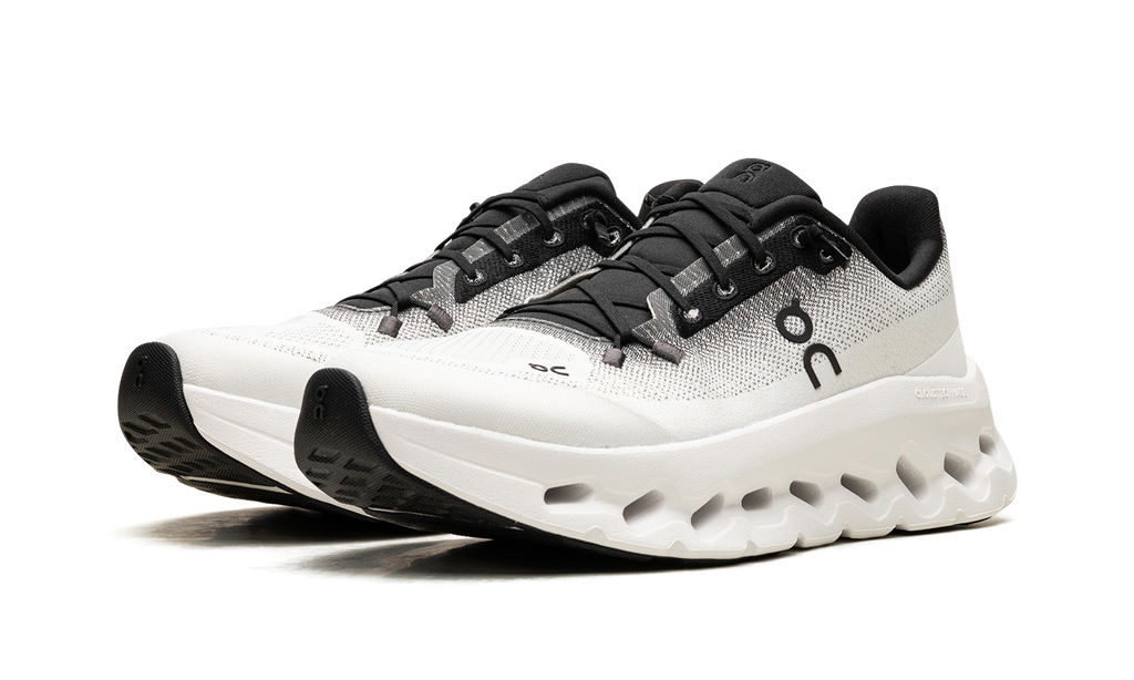 On Running Cloudtilt Komfortschuh in Gletschergrau und Resedagrün 2