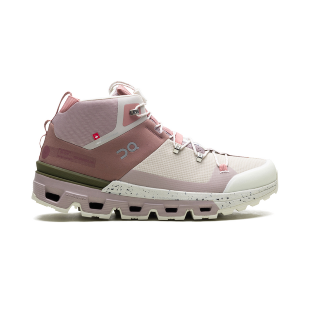 On Running Cloudtrax Sneaker in Rose Ivory für Damen und Herren.