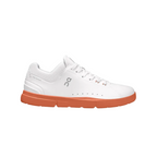 On Running Roger Advantage in Weiß mit sportlichem Design