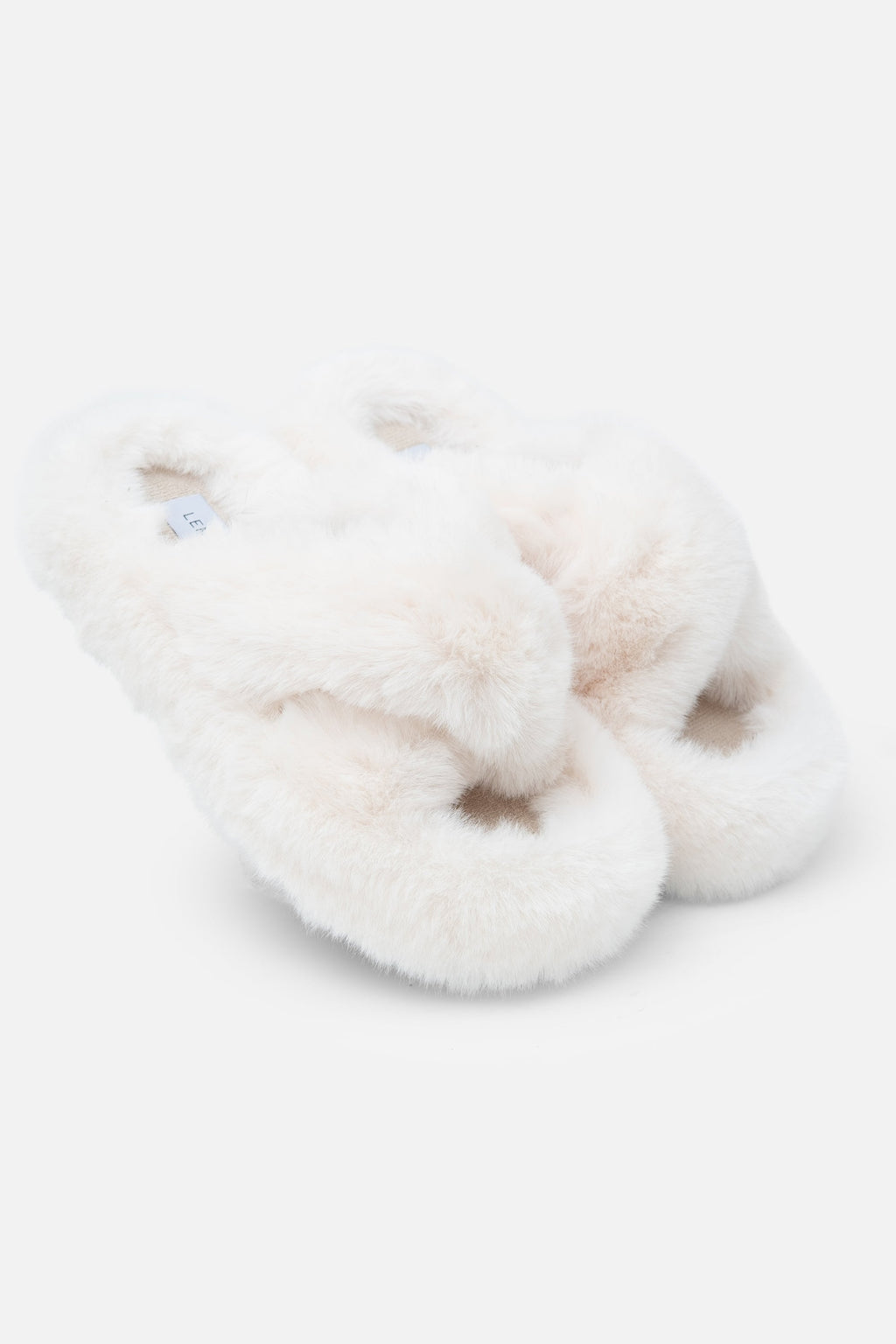 Bequeme plüschige Slipper für Damen in Nude 7