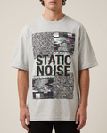 Statisches Rauschen Oversized Streetwear T-Shirt, Vorderansicht – Pursesnet
